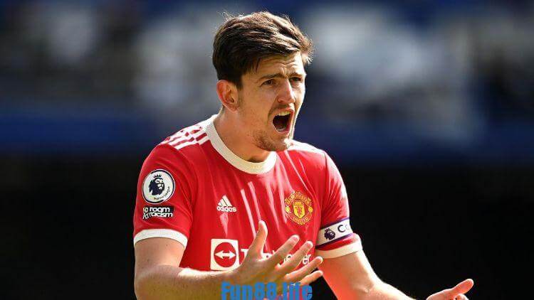 trung vệ harry maguire