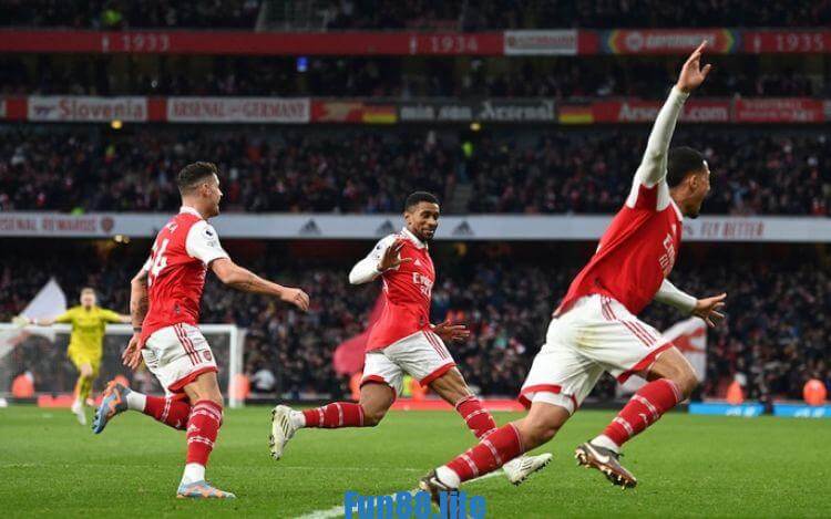 Arsenal đối diện với án phạt từ FA sau chung kết Ngoại Hạng Anh