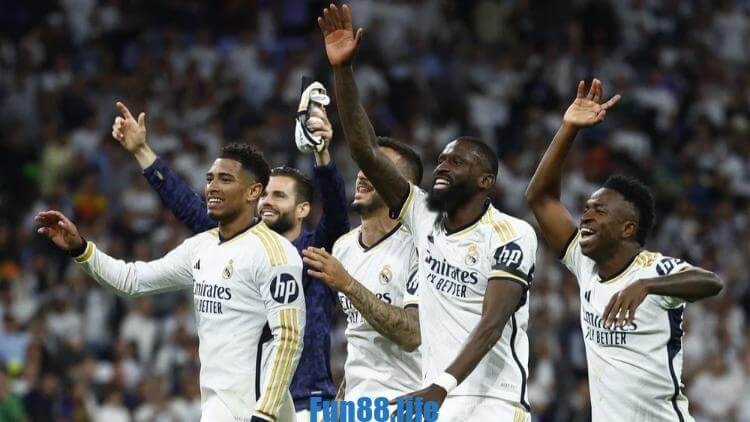 Real Madrid thắng nghẹt thở Barcelona ở El Clasico